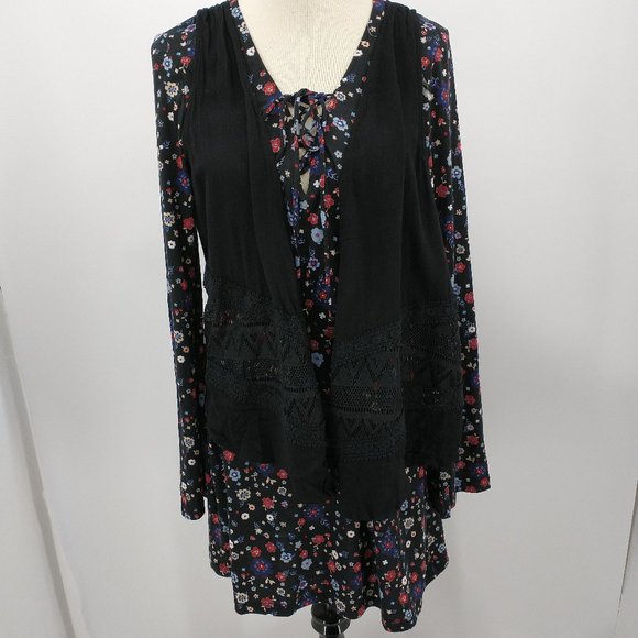 Self Esteem Dresses & Skirts - New Self Esteem Size XL Dress Black Floral Knee